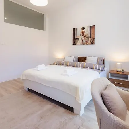 Obchodná Living Appartamento Bratislava